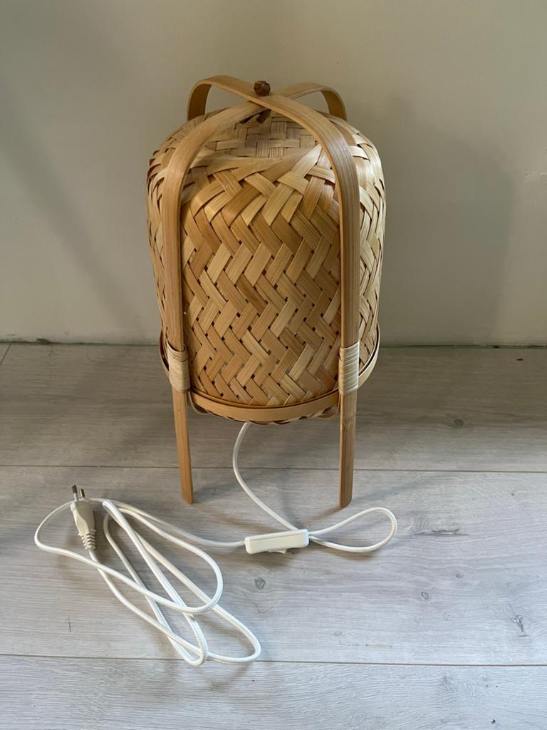 IKEA KNIXHULT tafellamp, bamboe, goede staat, Ophalen of Verzenden, Gebruikt, Hout, Minder dan 50 cm
