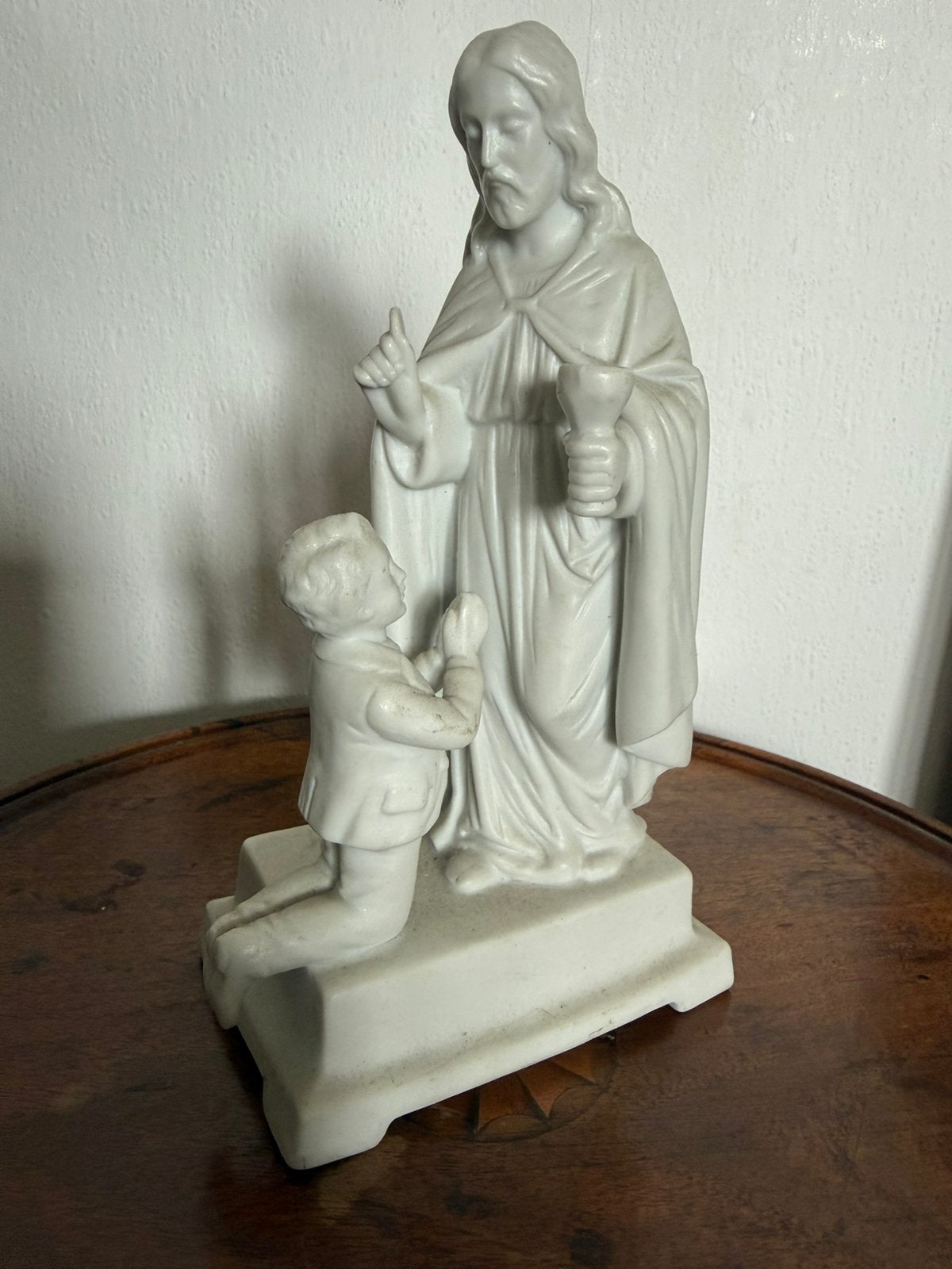 Wit porselein beeldje a child’s prayer, Ophalen of Verzenden