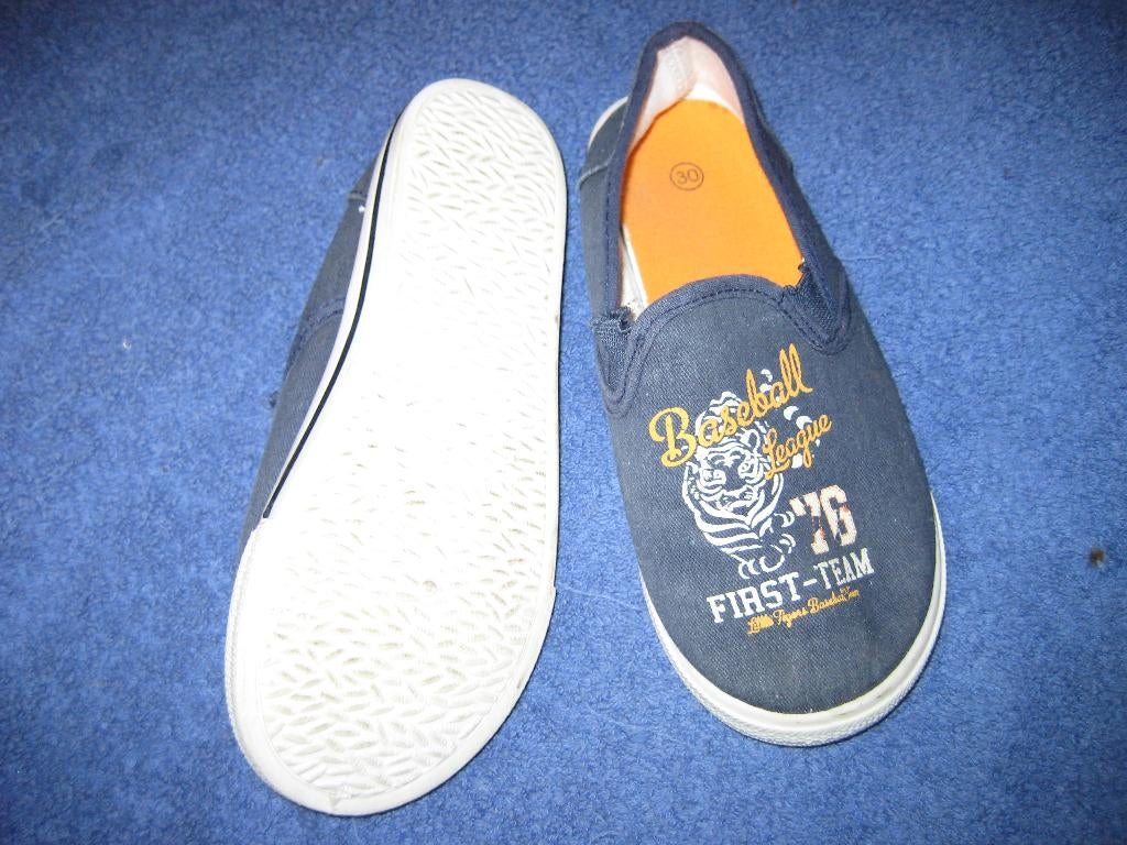 Blauwe schoenen, maat 30, Bobbi Shoes, Jongen of Meisje, Schoenen, Ophalen of Verzenden, Zo goed als nieuw