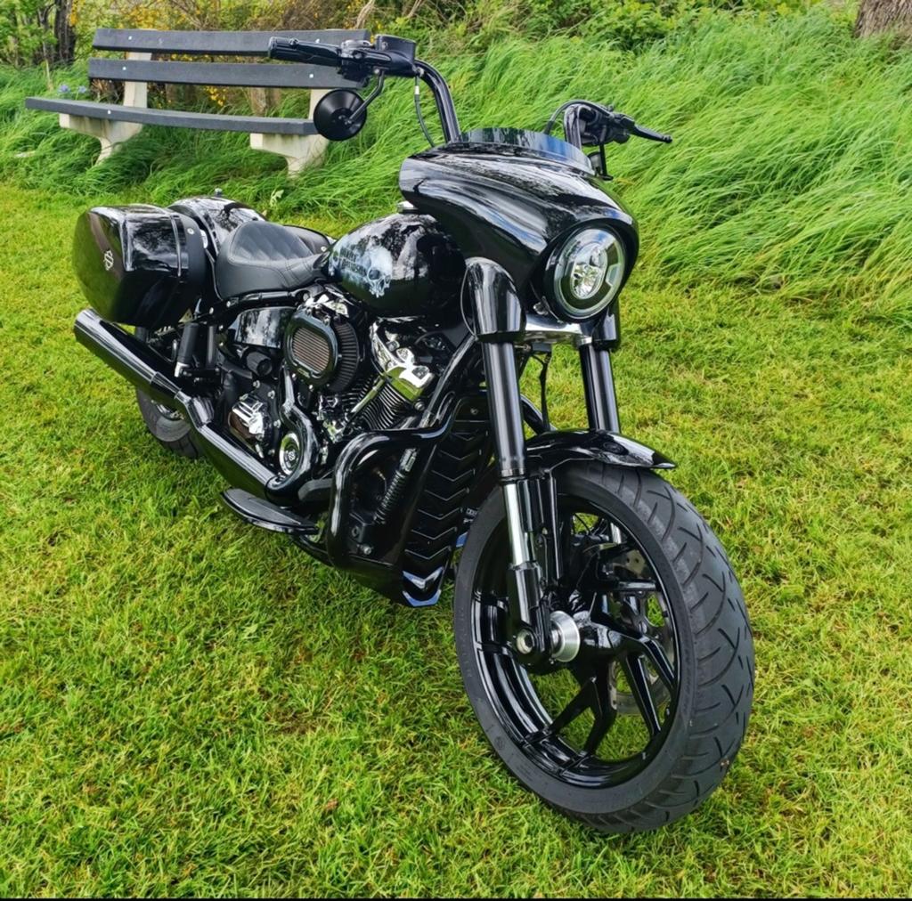Harley Davidson Sport Glide custom 5HD Jekill and Hyde, Motoren, Onderdelen | Harley-Davidson, Info@rwcustomseating.nl, Nijverdal