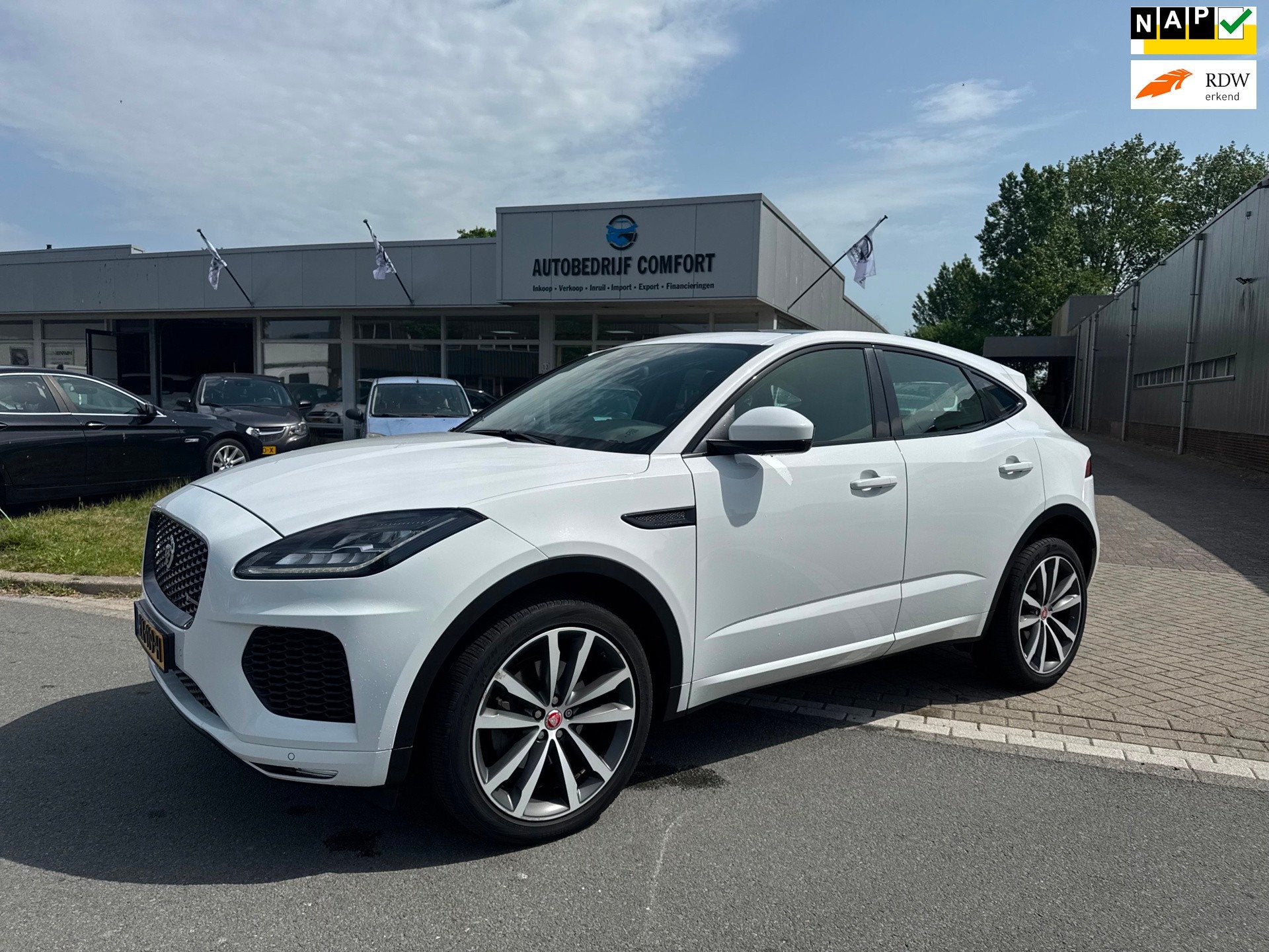 Jaguar E-PACE 2.0 D150 R-Dynamic S • BTW AUTO •, Auto's, Voorwielaandrijving, Gebruikt, 4 cilinders, 150 pk