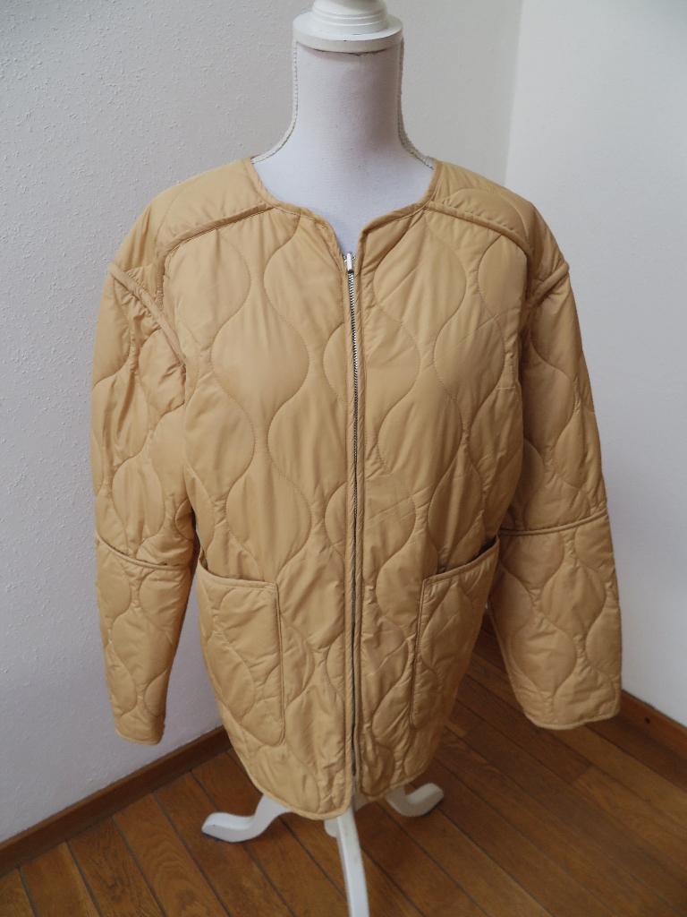 X40 HEMA nieuwe jas met afrits mouwen beige M 38/40, Kleding | Dames, Maat 38/40 (M), Beige, Nieuw, Ophalen of Verzenden