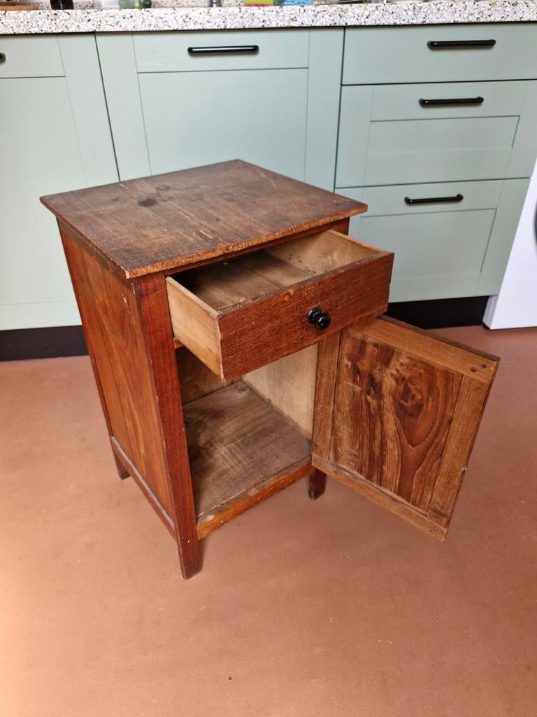 Houten kastje 40x42x71, Antiek en Kunst, Antiek | Meubels | Kasten, Ophalen