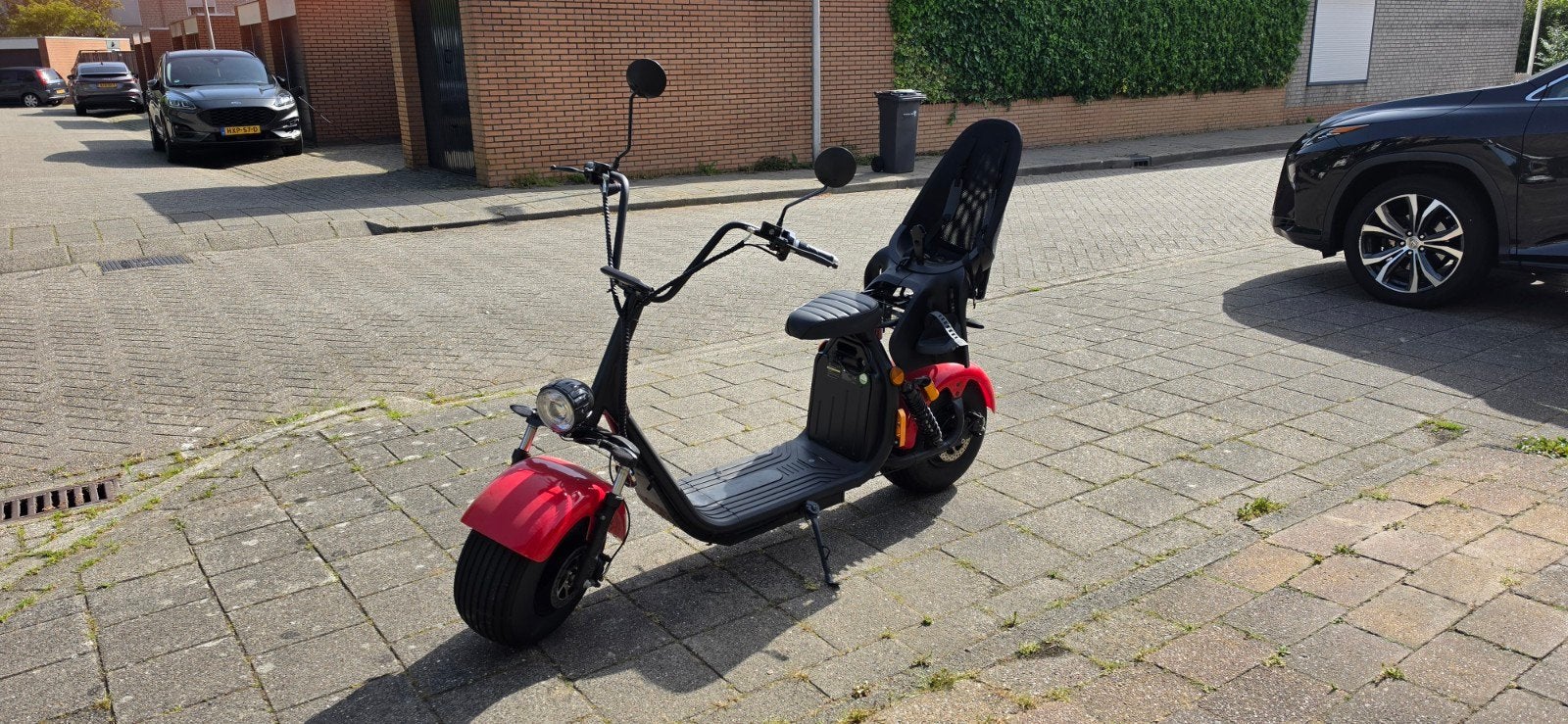 Elektrische brommer. Geel plaatje., Ophalen, Gebruikt