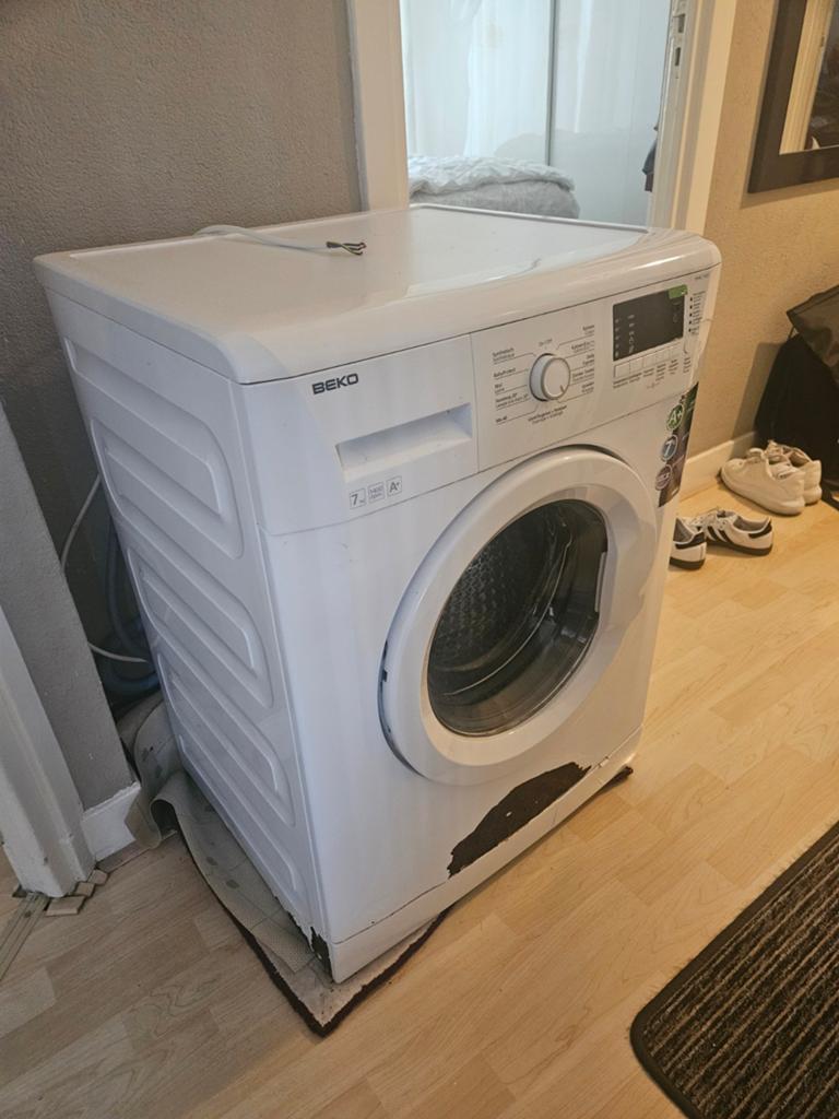 Wasmachine Beko WMB 71431 (Ophalen Amsterdam Zuid), Witgoed en Apparatuur, Wasmachines, Ophalen, Gebruikt, 1200 tot 1600 toeren