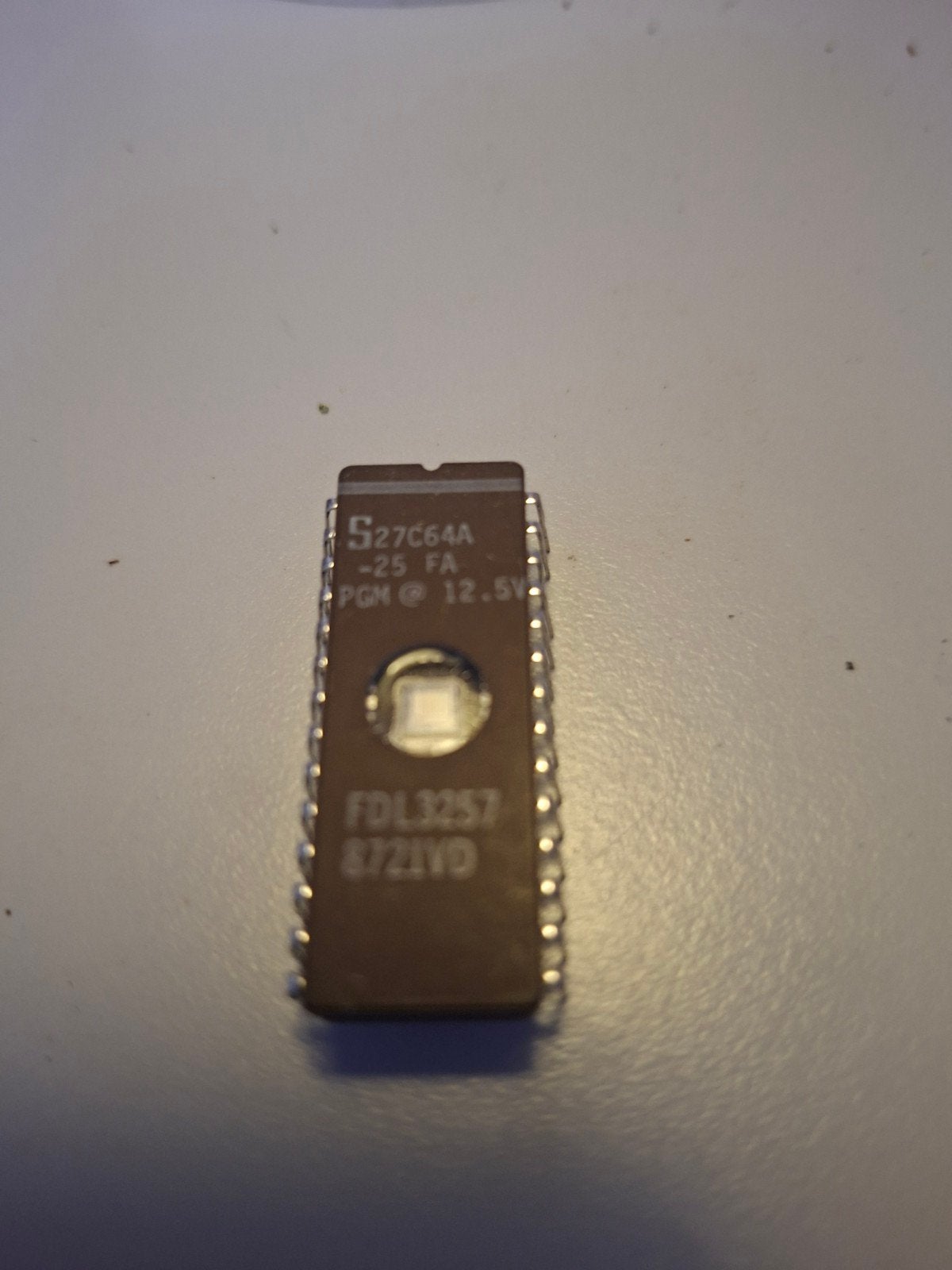 2 Vintage CPU's: NEC D27256D & S27C64A, Ophalen of Verzenden, NEC