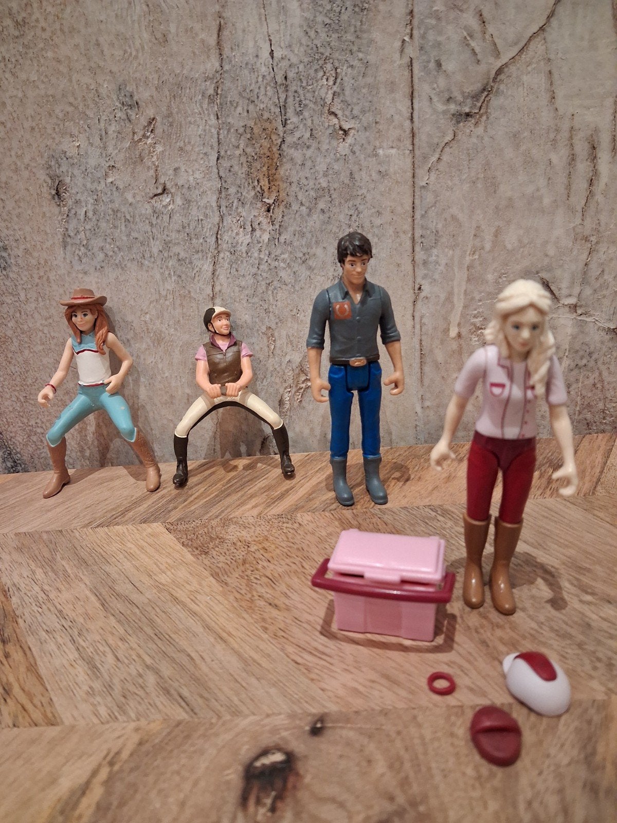 Schleich paardenspeelset met hindernissen en figuren, Ophalen of Verzenden, Gebruikt
