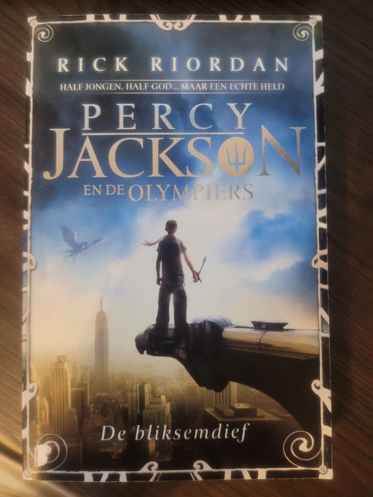2 boeken Percy jackson, Ophalen of Verzenden, Zo goed als nieuw