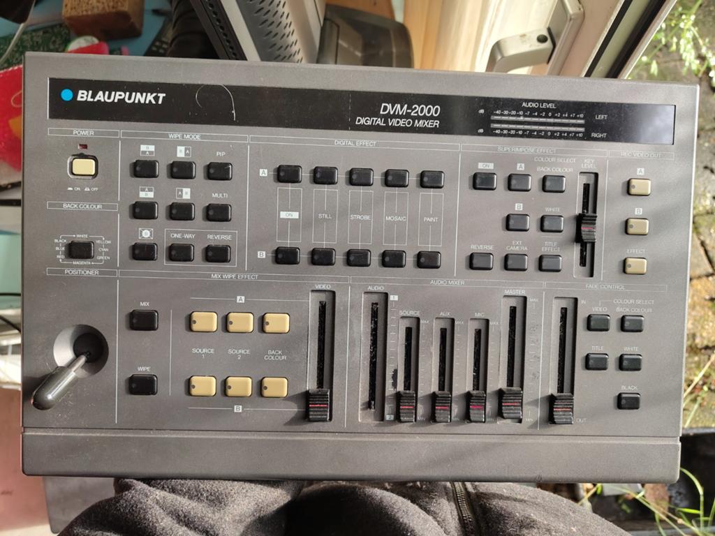 Blaupunkt DVM-2000 Digitale Video Mixer, Ophalen of Verzenden, Gebruikt, Video