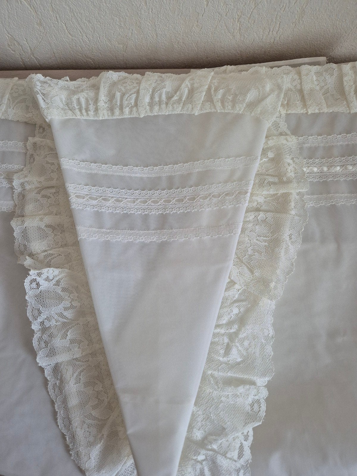 Vintage babylakentje met sloopje, Kinderen en Baby's, Kinderkamer | Beddengoed, Ophalen of Verzenden, Wit, Jongetje of Meisje