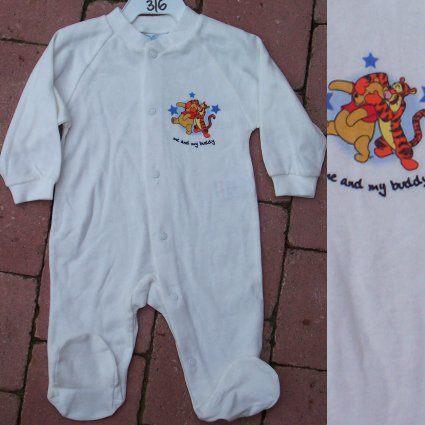 1-delig Winnie the Pooh pakje creme maat 62 *NIEUW*, Kinderen en Baby's, Babykleding | Maat 62, Disney, Nieuw, Ophalen of Verzenden