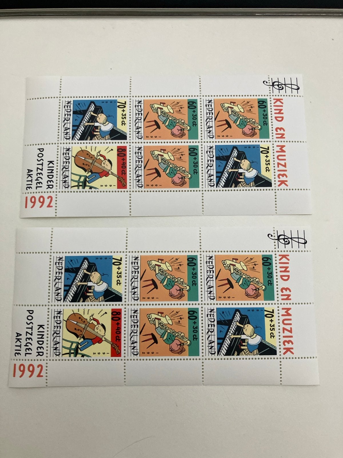 Kinderpostzegels 1992 - Kind en Muziek (2 vellen), Postzegels en Munten, Postzegels | Nederland, Postfris, Na 1940, Ophalen of Verzenden