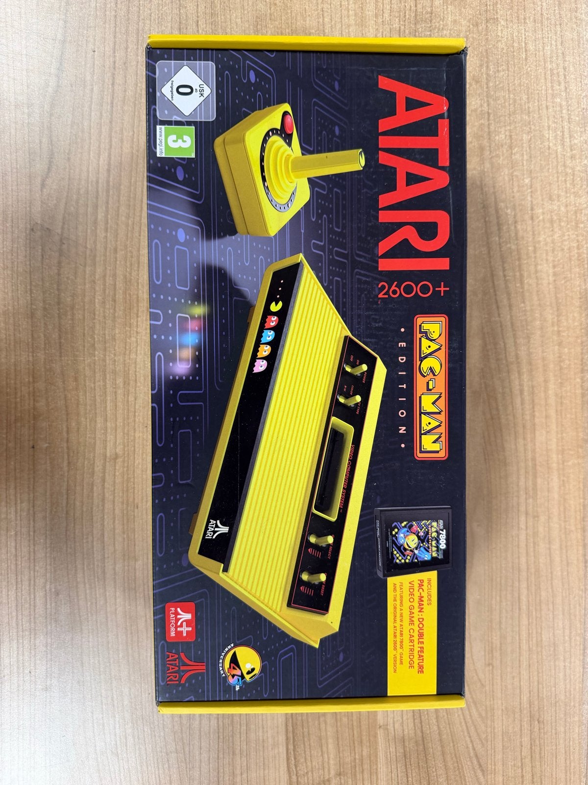 Atari 2600+ Pac-Man Edition - Nieuw in doos, Met games, Nieuw, Ophalen of Verzenden, Met 1 controller