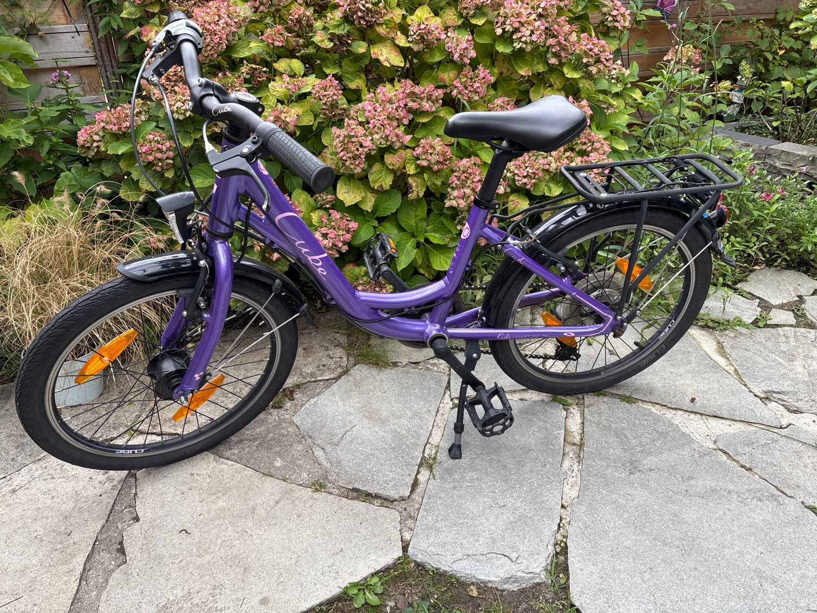 Cube kinderfiets 20 inch paars - Gebruikt, zonder bel, Fietsen en Brommers, Fietsen | Kinderfietsjes, Ophalen, Gebruikt, Velgrem