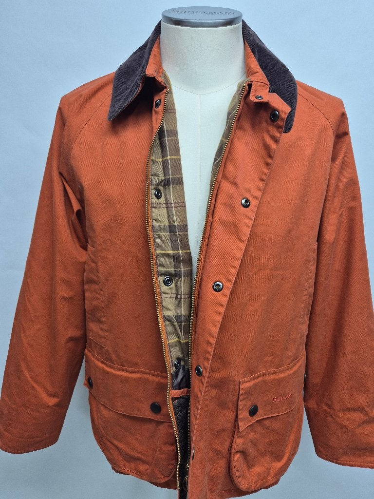 Barbour 'L/W Beaufort' jas, Medium, Barbour, Maat 48/50 (M), Oranje, Ophalen of Verzenden