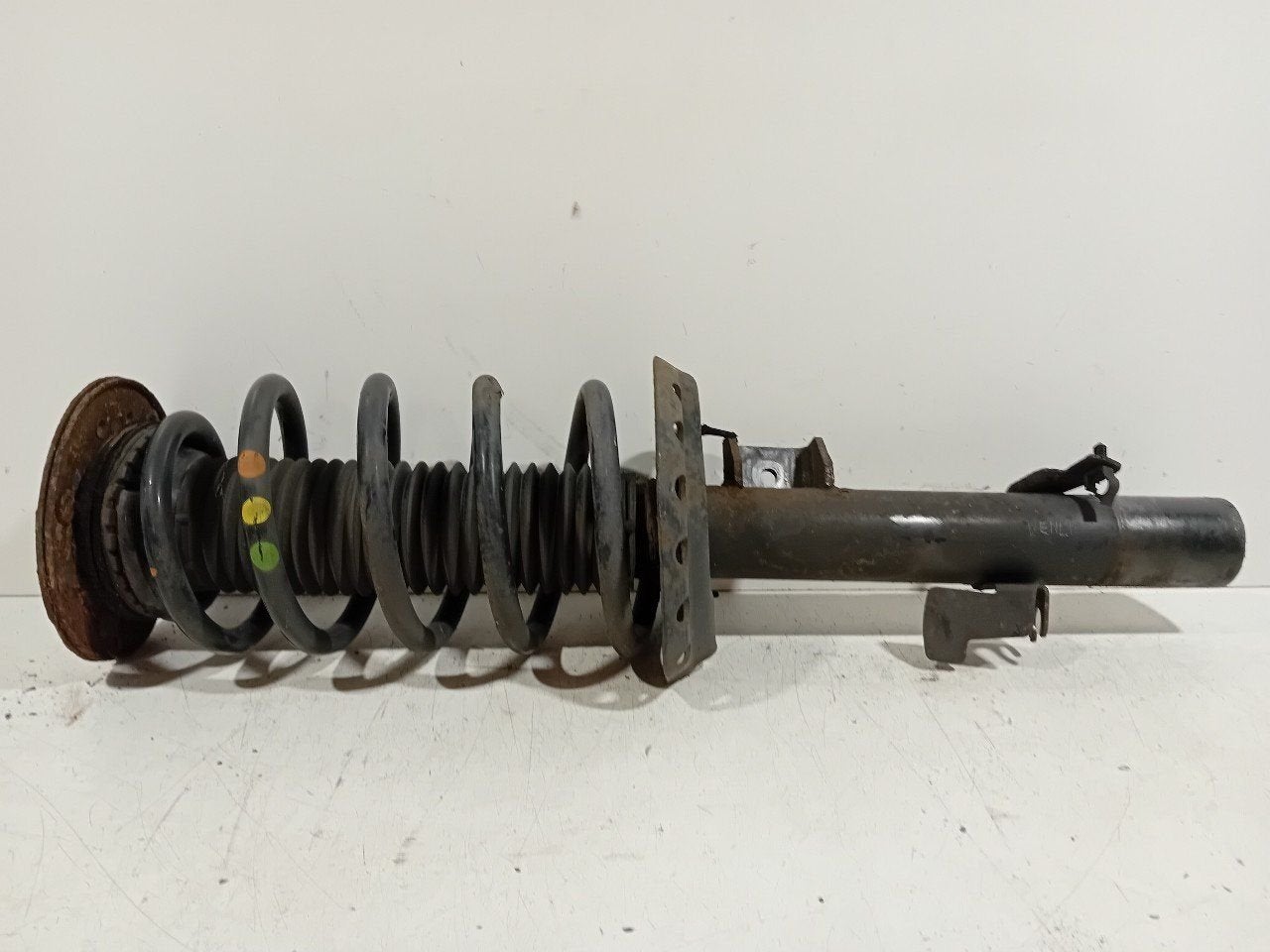 Veerpoot links voor Land Rover Freelander, Auto-onderdelen, Ophanging en Onderstel, Onderdelen@venauto.nl, Van der Ven Autorecycling B.V.