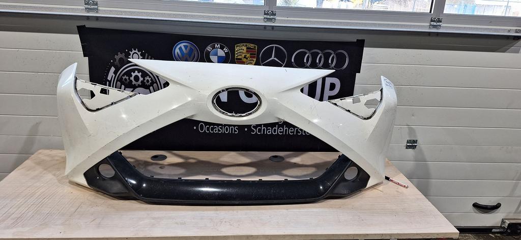 Toyota aygo voorbumper bumper lift 2017, Gebruikt, -, Voor, -