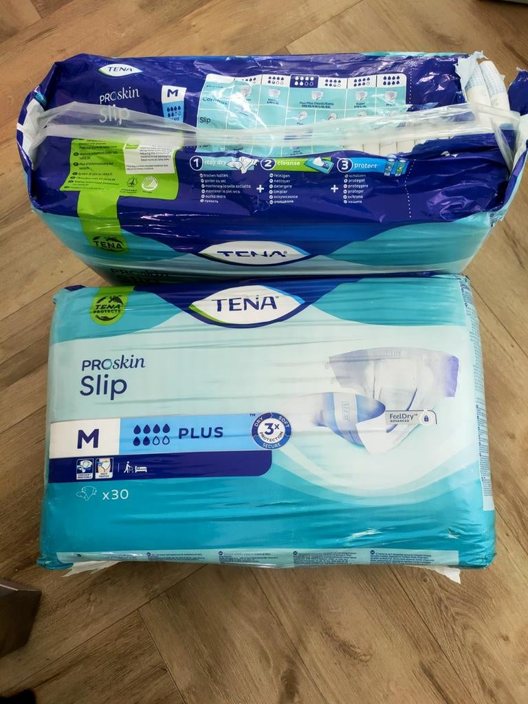 Tena plus slip maat M, Ophalen of Verzenden
