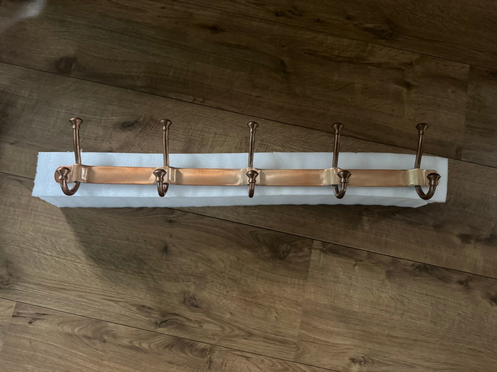 Rose kleurige wandkapstok, Wandkapstok, Ophalen of Verzenden, Zo goed als nieuw, Minder dan 100 cm
