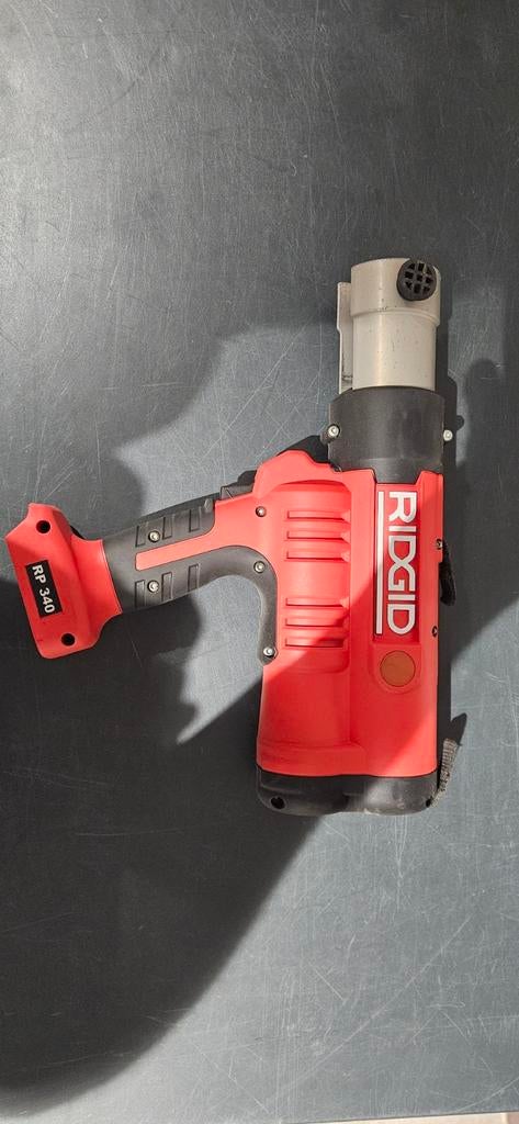 Gereviseerde Ridgid RP340 persmachine (Makita compatibel), Doe-het-zelf en Verbouw, Gereedschap | Overige machines, Ophalen of Verzenden