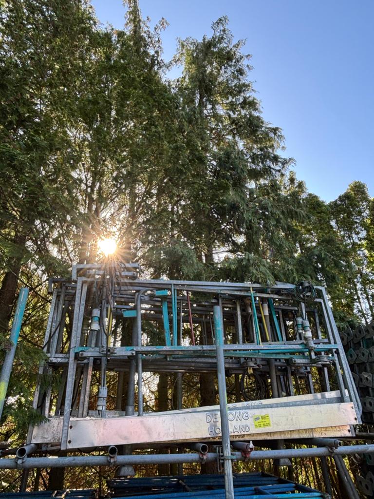 Bouwlift schuifpoorten, steiger hekken, onderdelen, Ophalen of Verzenden, Gebruikt