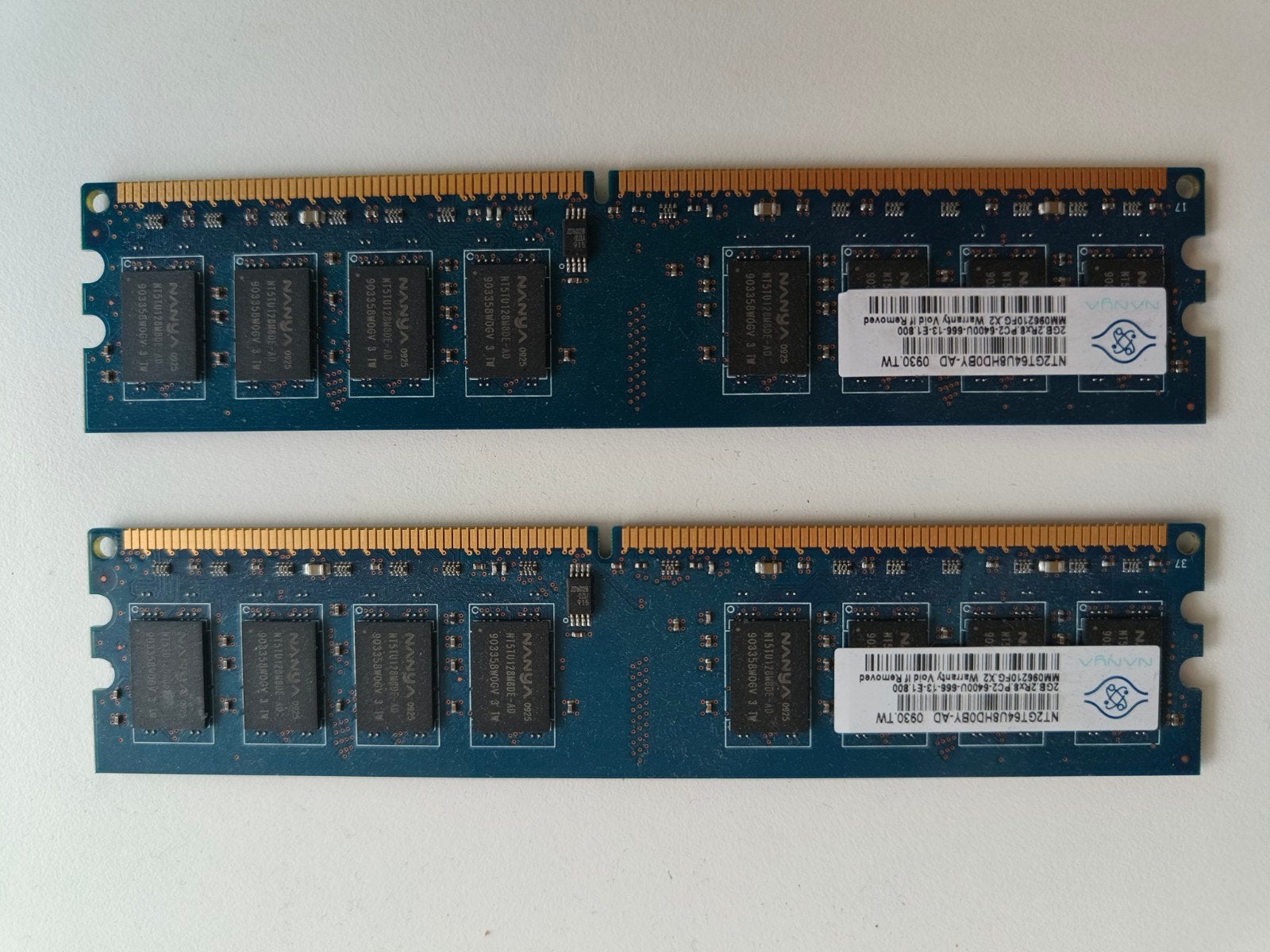 2x Nanya 2GB DDR3 RAM Geheugenmodules voor Desktop, Gebruikt, DDR3, Ophalen of Verzenden, Desktop