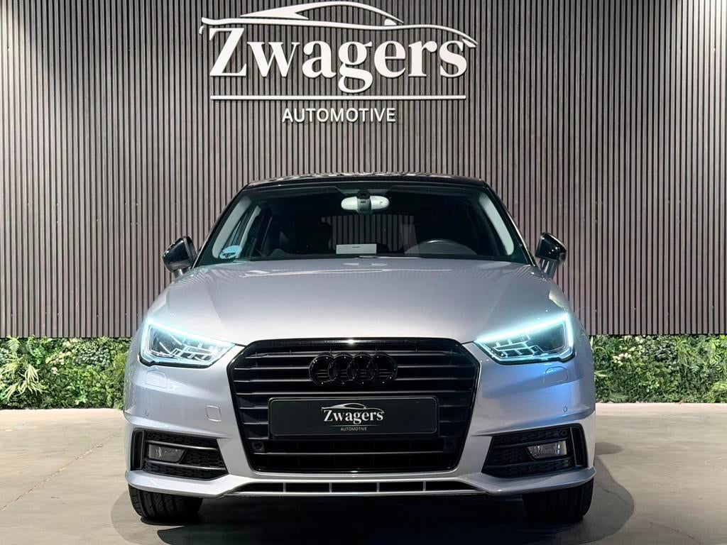 Audi A1 Sportback 1.4 TFSI CoD Sport S line Edition | Automa, 4 cilinders, 4 stoelen, 49 €/maand, Navigatiesysteem