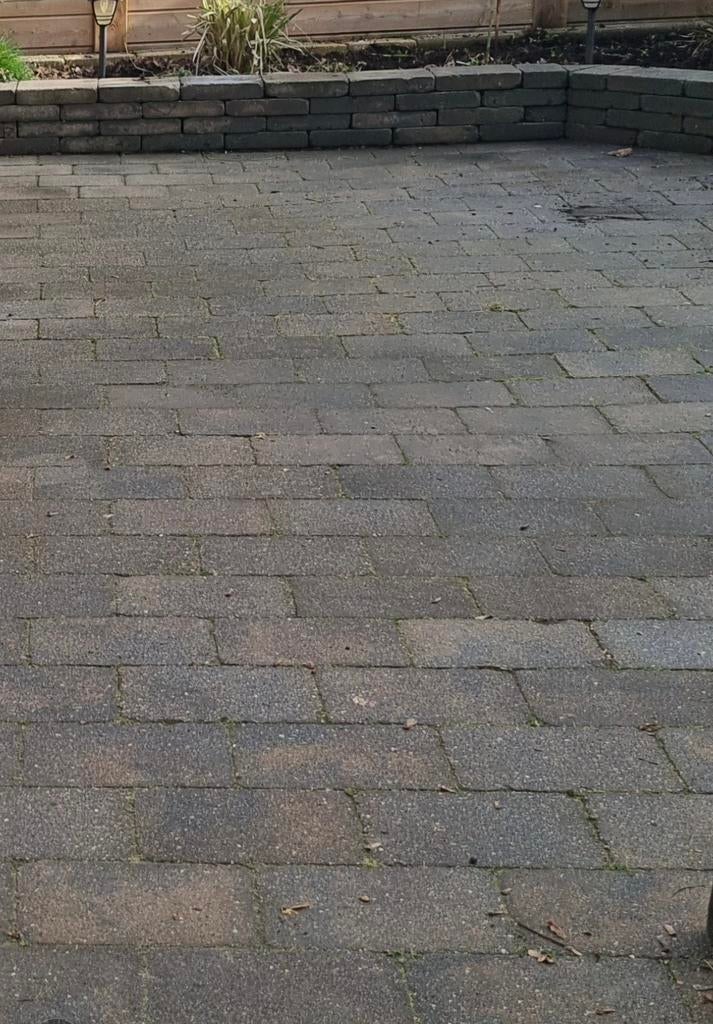 Gratis terrastegels 20x30x6 cm - 53 stuks (ook deel), Ophalen, Gebruikt, 5 tot 10 m², Beton