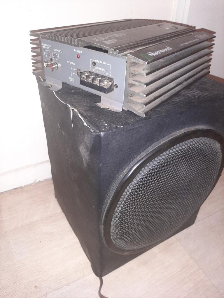 Supwoefer bas reflex met versterker, Auto diversen, Ophalen of Verzenden, Gebruikt