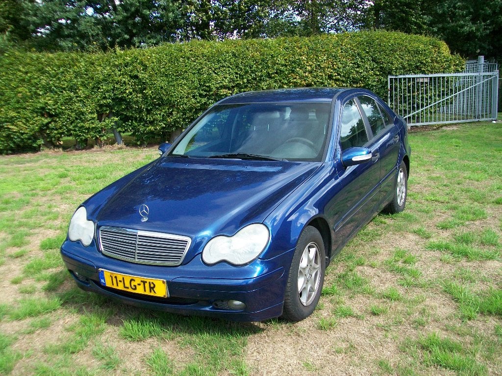 Mercedes-Benz C-Klasse 2.2 CDI C200 Sedan 2003 Blauw w203, Achterwielaandrijving, 4 cilinders, Blauw, 116 pk