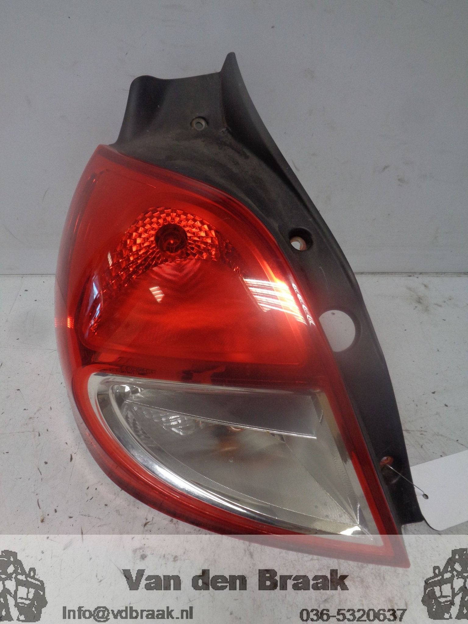 Renault Clio 2009-2014 Achterlicht links, Gebruikt, -, Renault, Herkomst onderdeel bekend