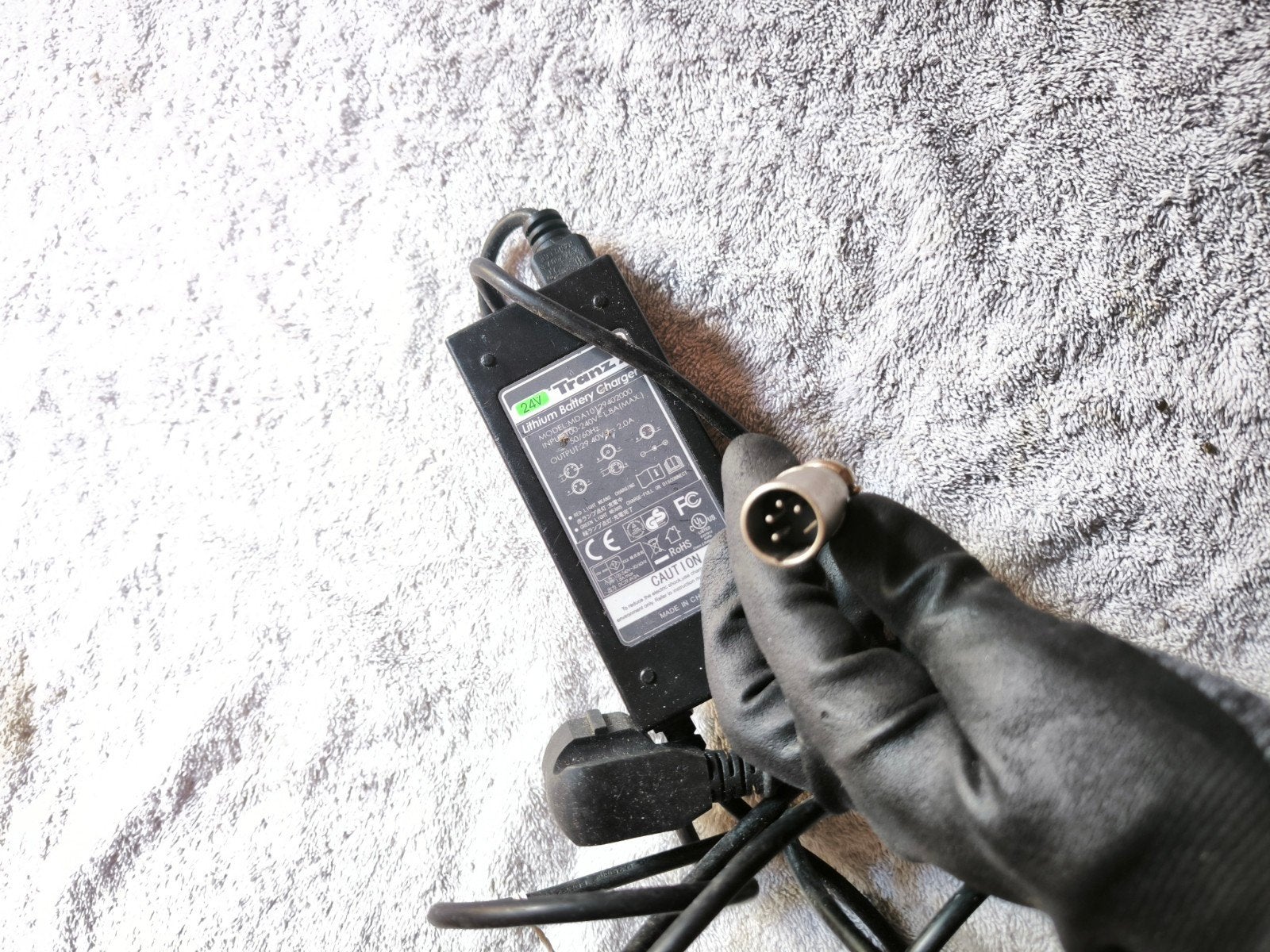 TranzX Lithium Batterijlader - 4-pins connector, Ophalen of Verzenden, Gebruikt