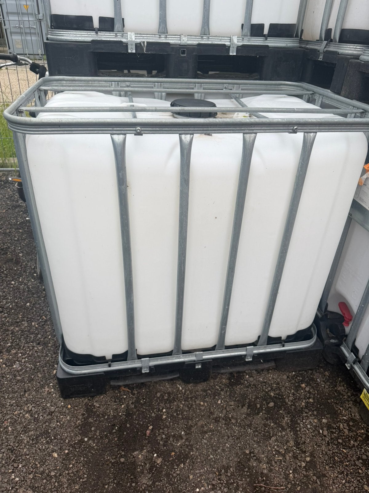 800 liter ibc’s, Tuin en Terras, Ophalen, Z, Z, Zo goed als nieuw