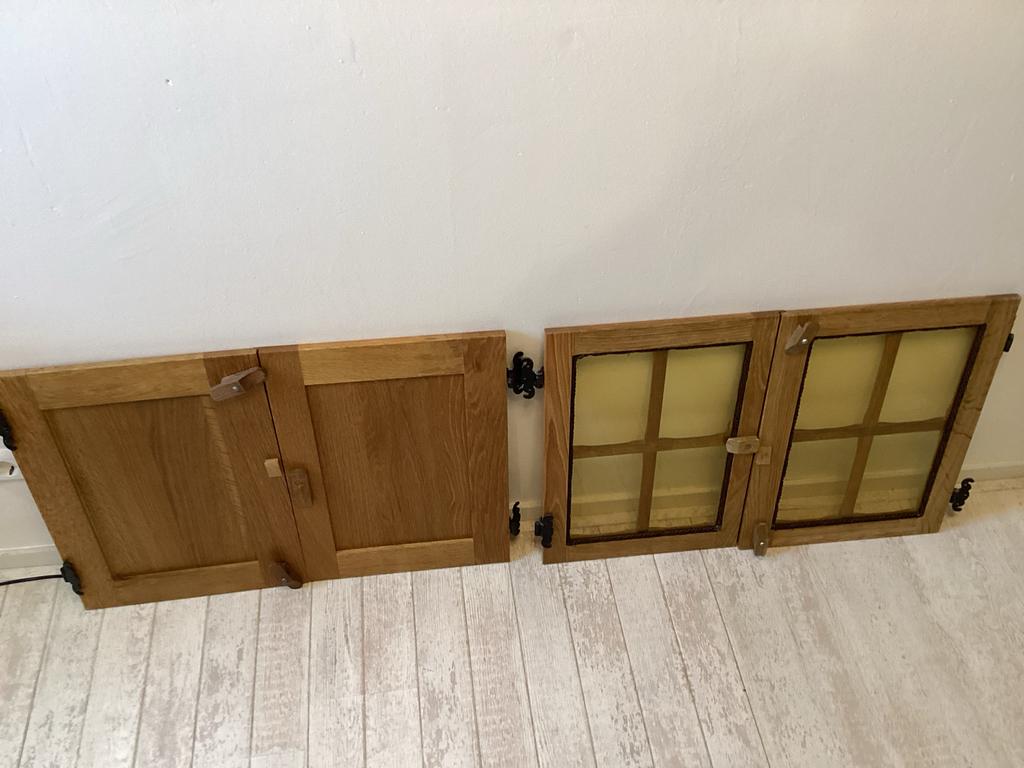 Oisterwijk eiken vitrinekast deurtjes, Huis en Inrichting, Ophalen, Minder dan 50 cm, Gebruikt, Eikenhout