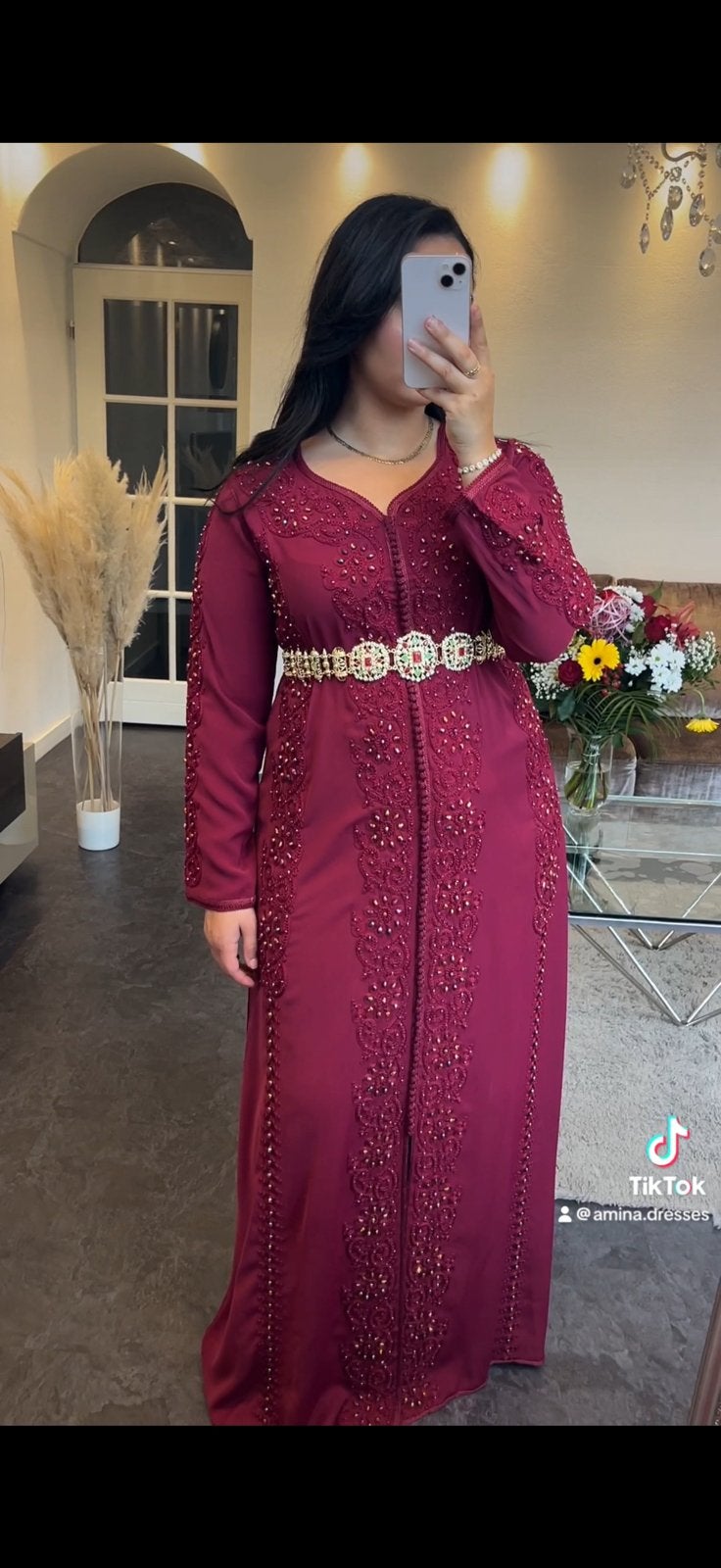 TE HUUR – ZEER EXCLUSIEVE Marokkaanse Takchita / Caftan, Ophalen of Verzenden, Zo goed als nieuw, Maat 38/40 (M), Overige typen