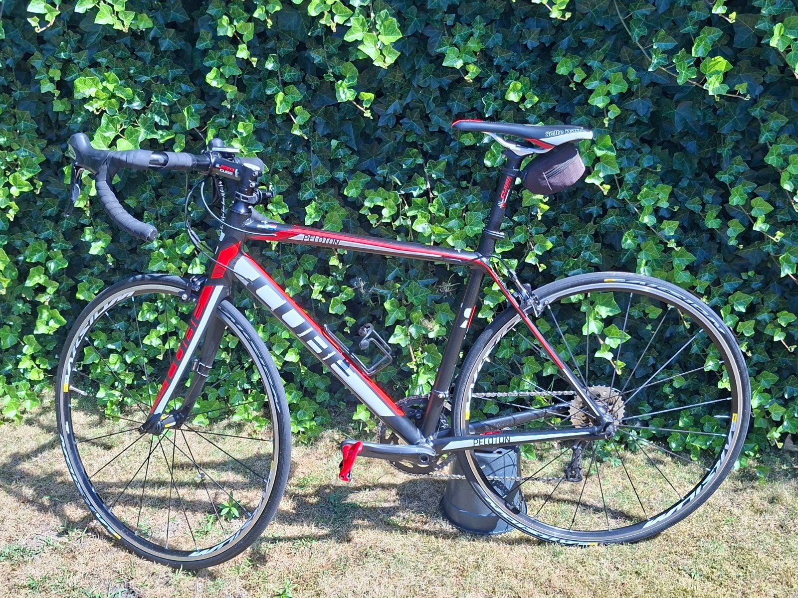 Cube Peleton (Maat 56) – Shimano 105 – Zeer goede s, 28 inch, 10 tot 15 versnellingen, Velgrem, Aluminium