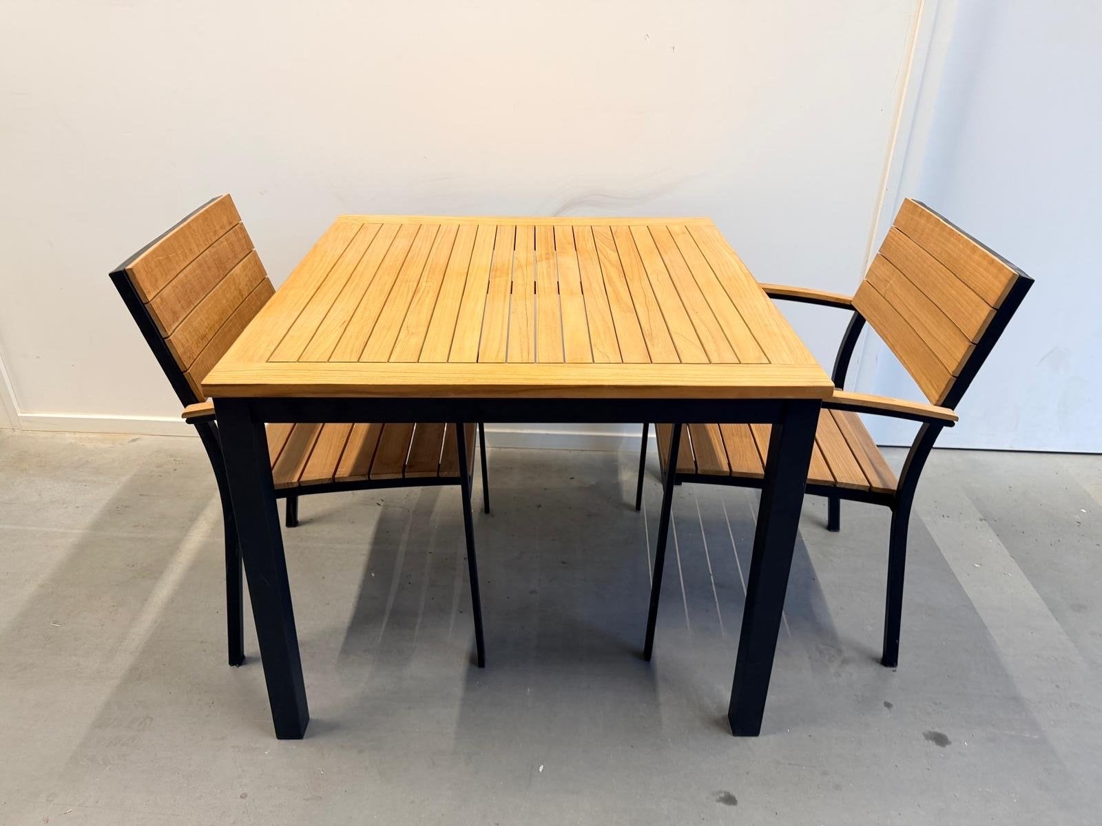 Tuinset: Tafel (90x90x75H) met 2 stoelen, Eettafel, Nieuw, Nvt, Tuinset