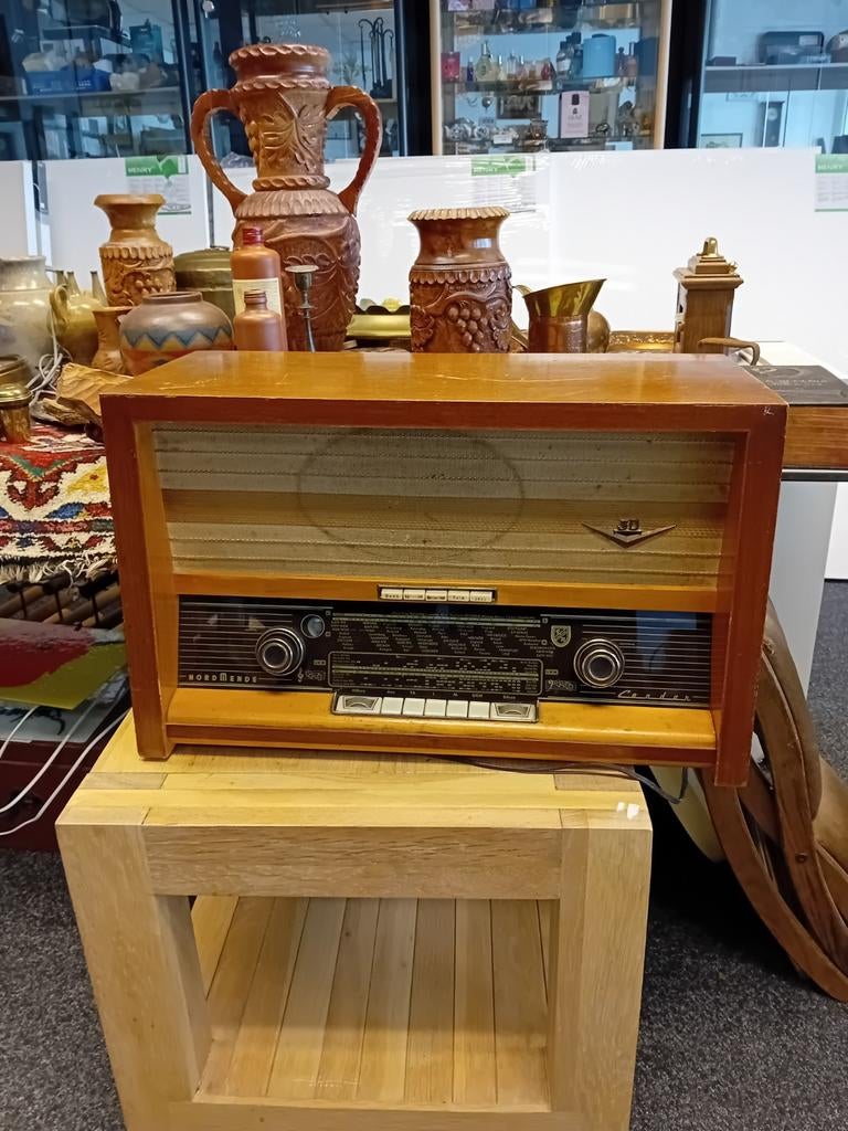 Oude radio - werkt, maar ontvangt geen zenders, Ophalen, Niet werkend, Radio