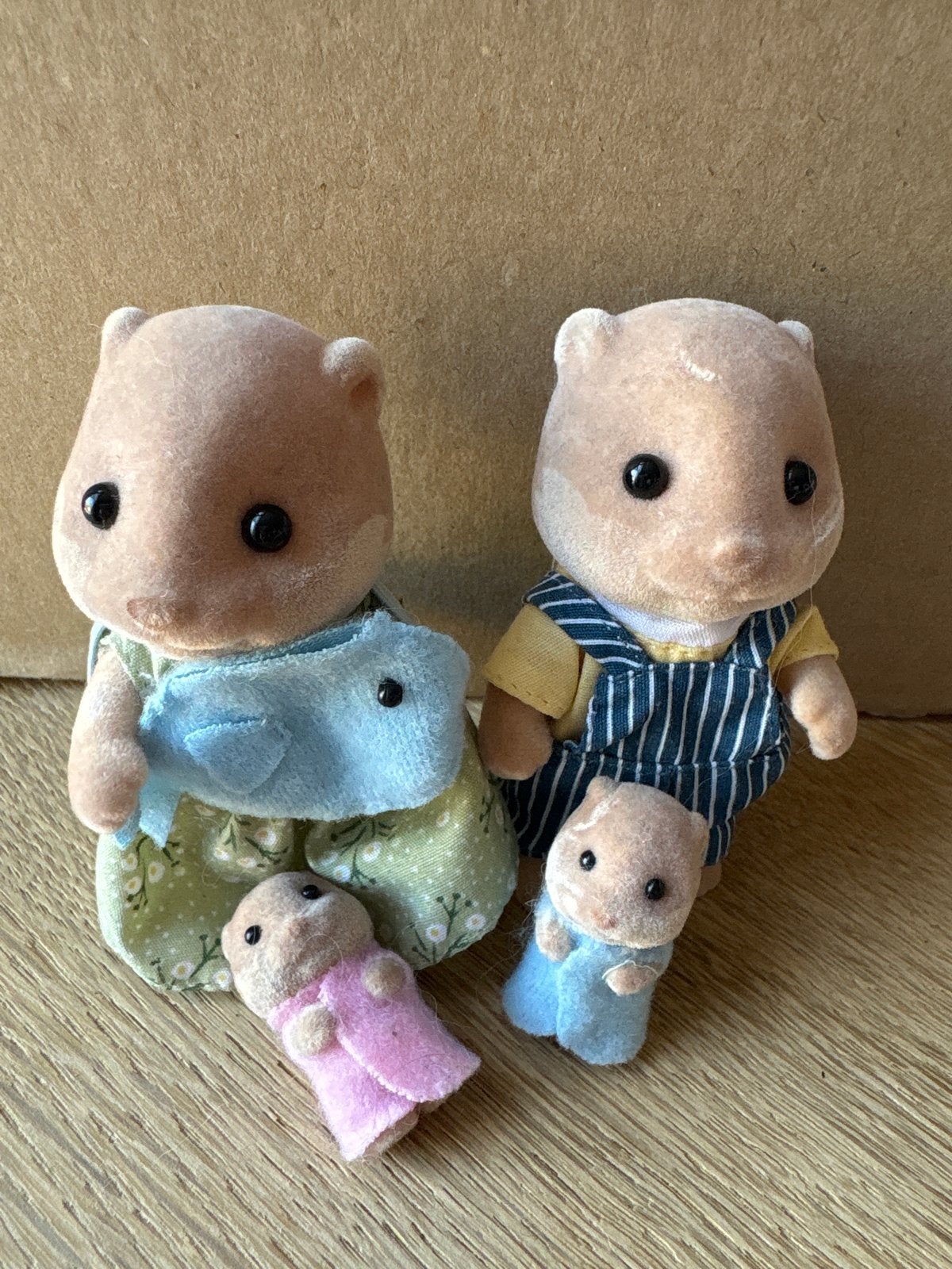 Zeldzame Sylvanian Families Otterfamilie - mist 1 buidel, Ophalen of Verzenden, Gebruikt, Jongen of Meisje