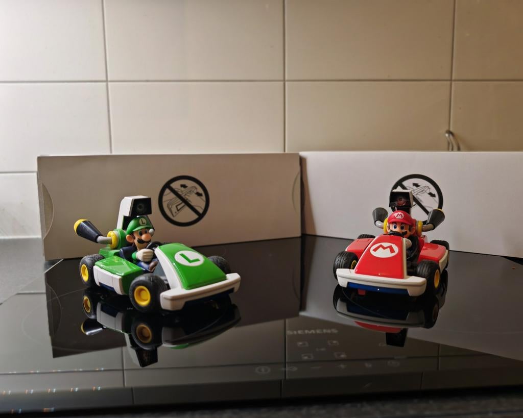 Mario Kart Live: Home Circuit - Mario & Luigi Set, Spelcomputers en Games, Spelcomputers | Nintendo Switch, Zo goed als nieuw