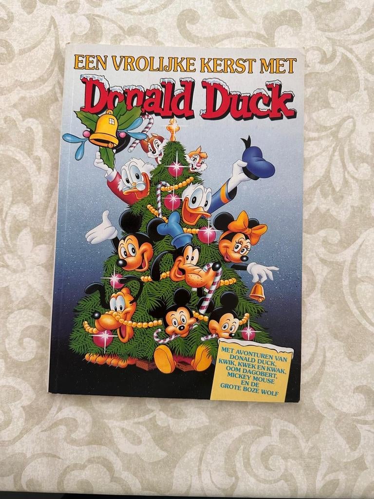 Donald Duck Kerstboek, Donald Duck Extra, Lego Star Wars, Boeken, Ophalen of Verzenden, Gelezen, Overige typen