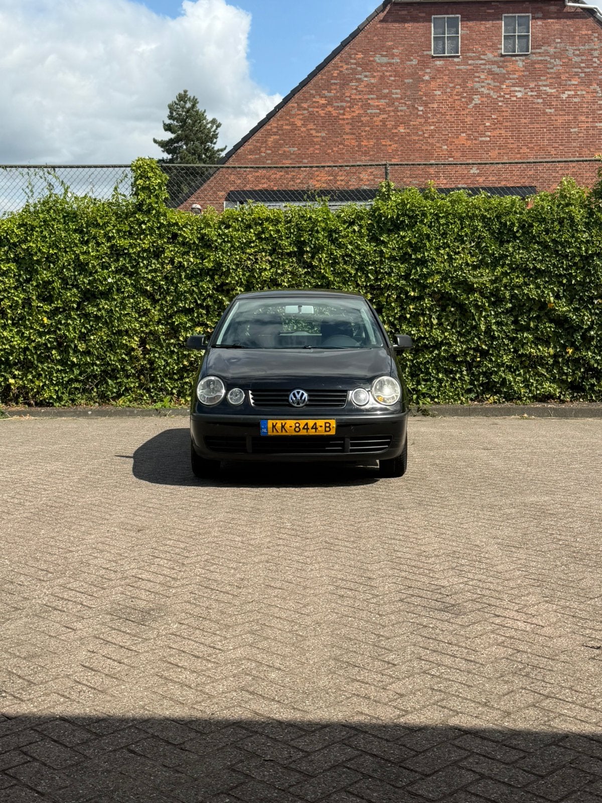 Volkswagen Polo 1.4 2003 Nieuwe APK, Auto's, 40 €/maand, Zwart, Particulier, 1000 kg