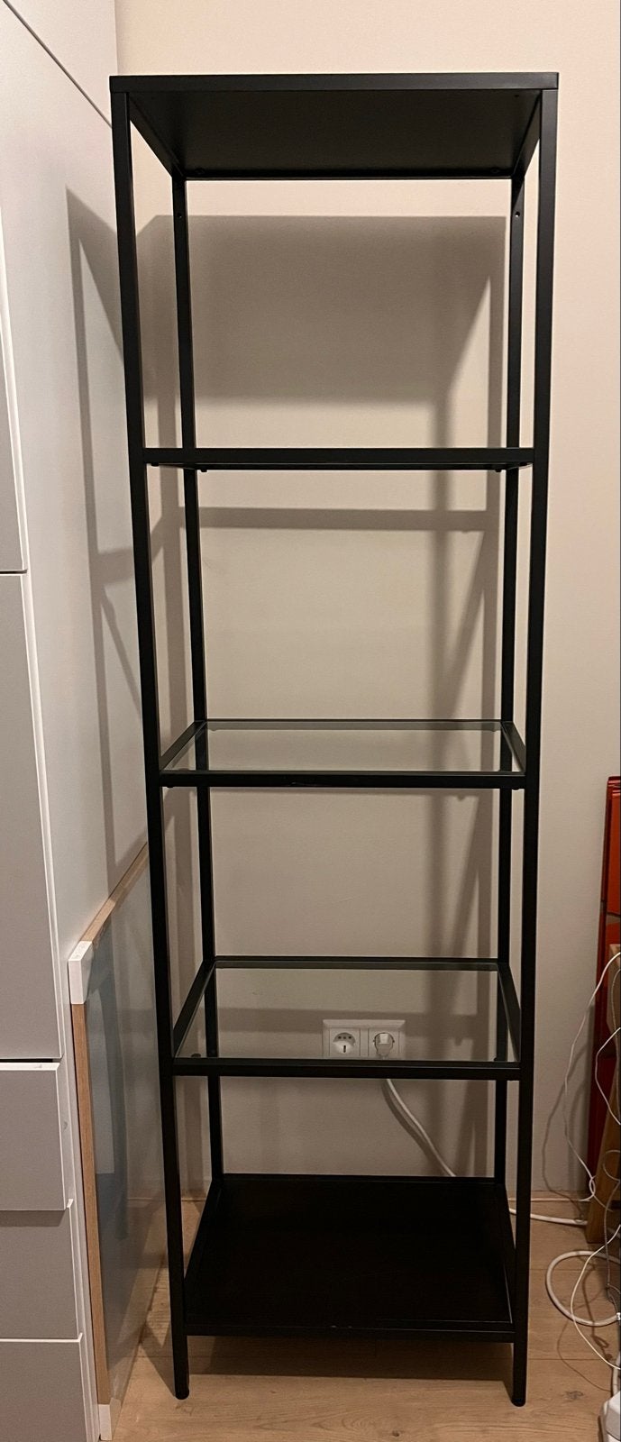 IKEA Stellingkast met glazen planken - Zwart, Ophalen, Gebruikt