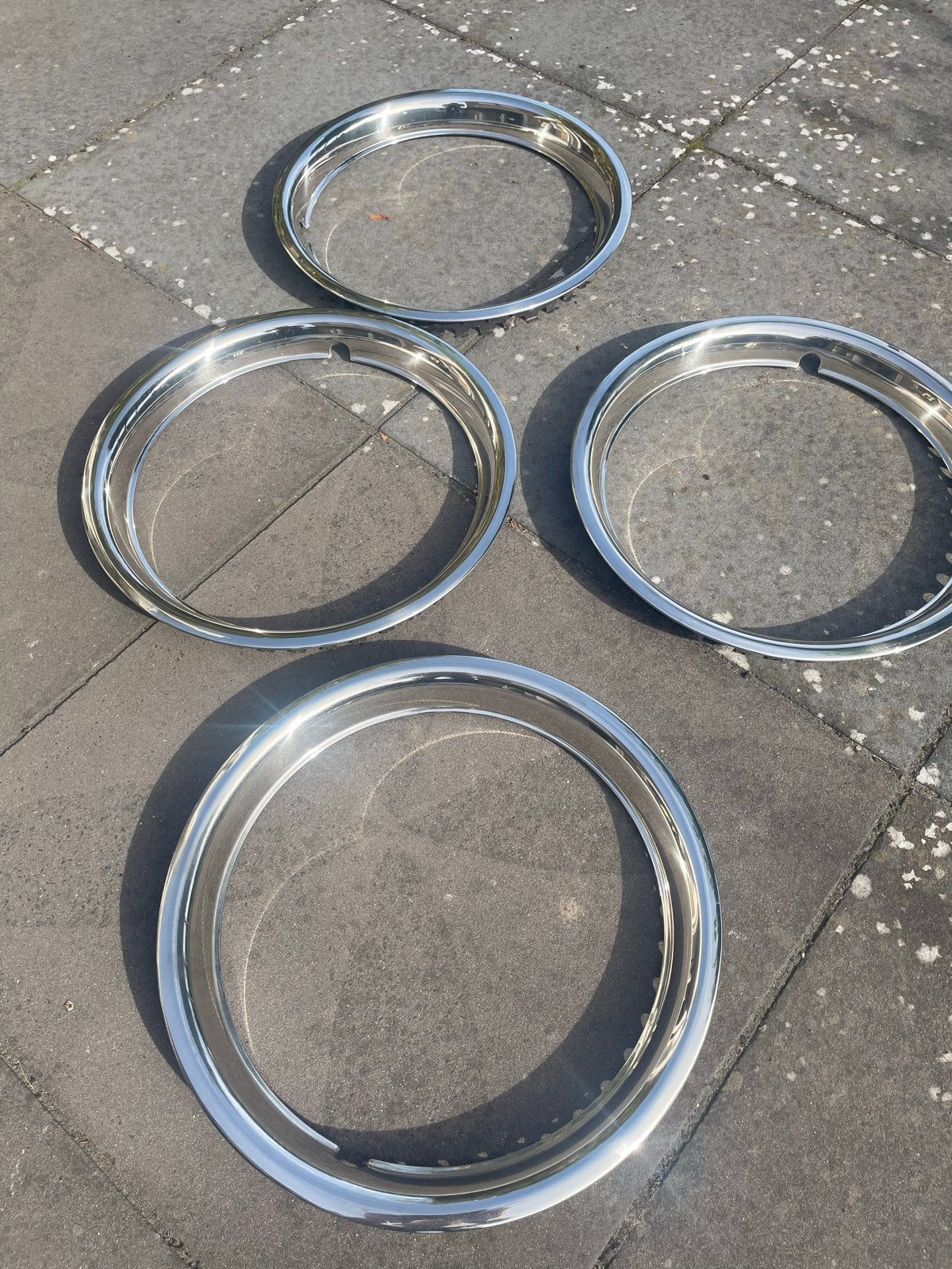 Set van 4 chromen wieldoppen / sierringen, Auto diversen, Ophalen of Verzenden, Gebruikt