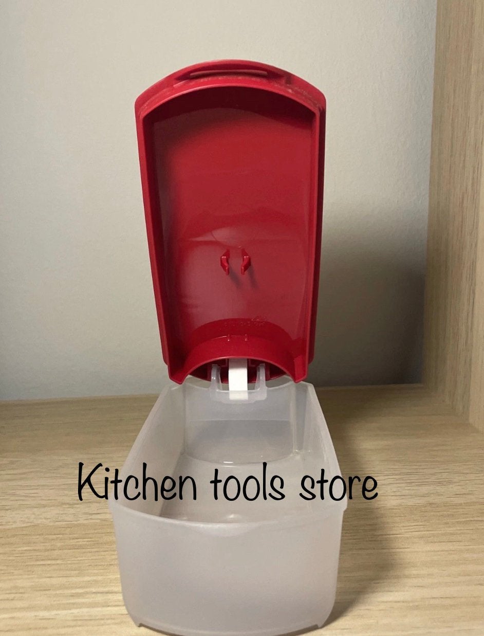 Tupperware ruimtemaker rode 350 ml ruimtespaarders voorraad, Bewaardoos, Nieuw, Ophalen of Verzenden, Rood