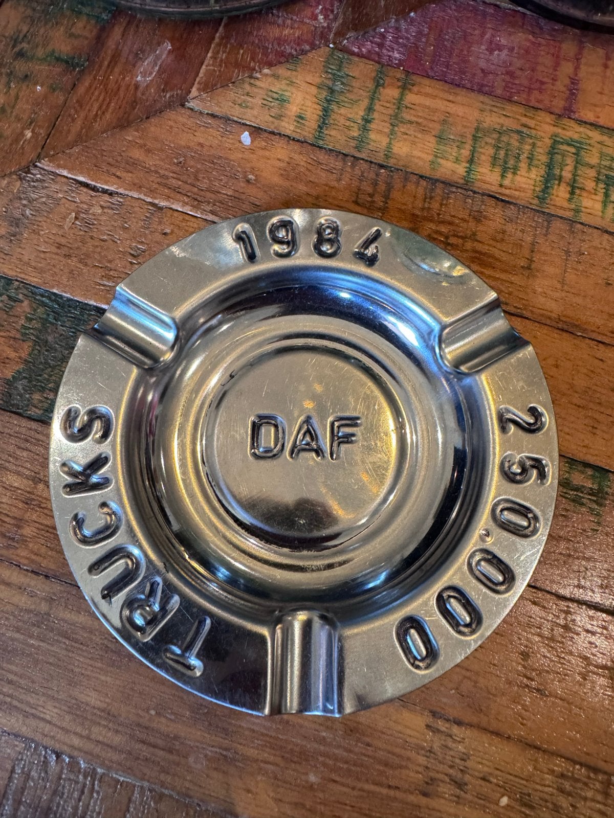 Vintage DAF Trucks asbak 1984 - 250.000, Verzamelen, Ophalen of Verzenden, Gebruikt, Auto's