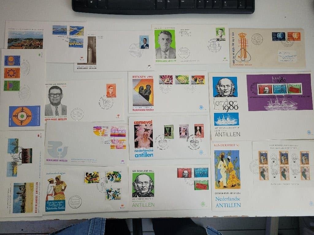 1e dagenveloppen Nederlandse Antillen, Postzegels en Munten, Postzegels | Eerstedagenveloppen, Ophalen of Verzenden, Beschreven
