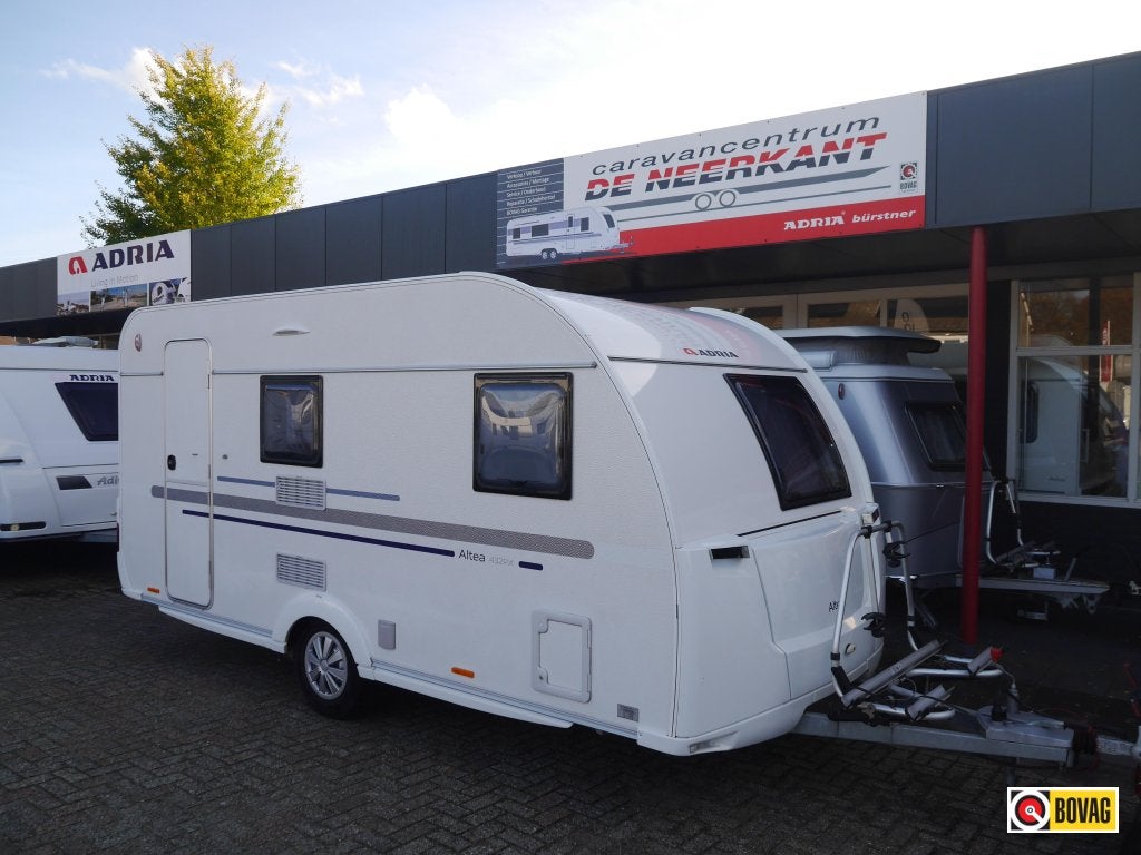 Adria Altea 432 PX, Caravans en Kamperen, Caravans, Standaardzit, Bedrijf, 750 - 1000 kg, Overige typen
