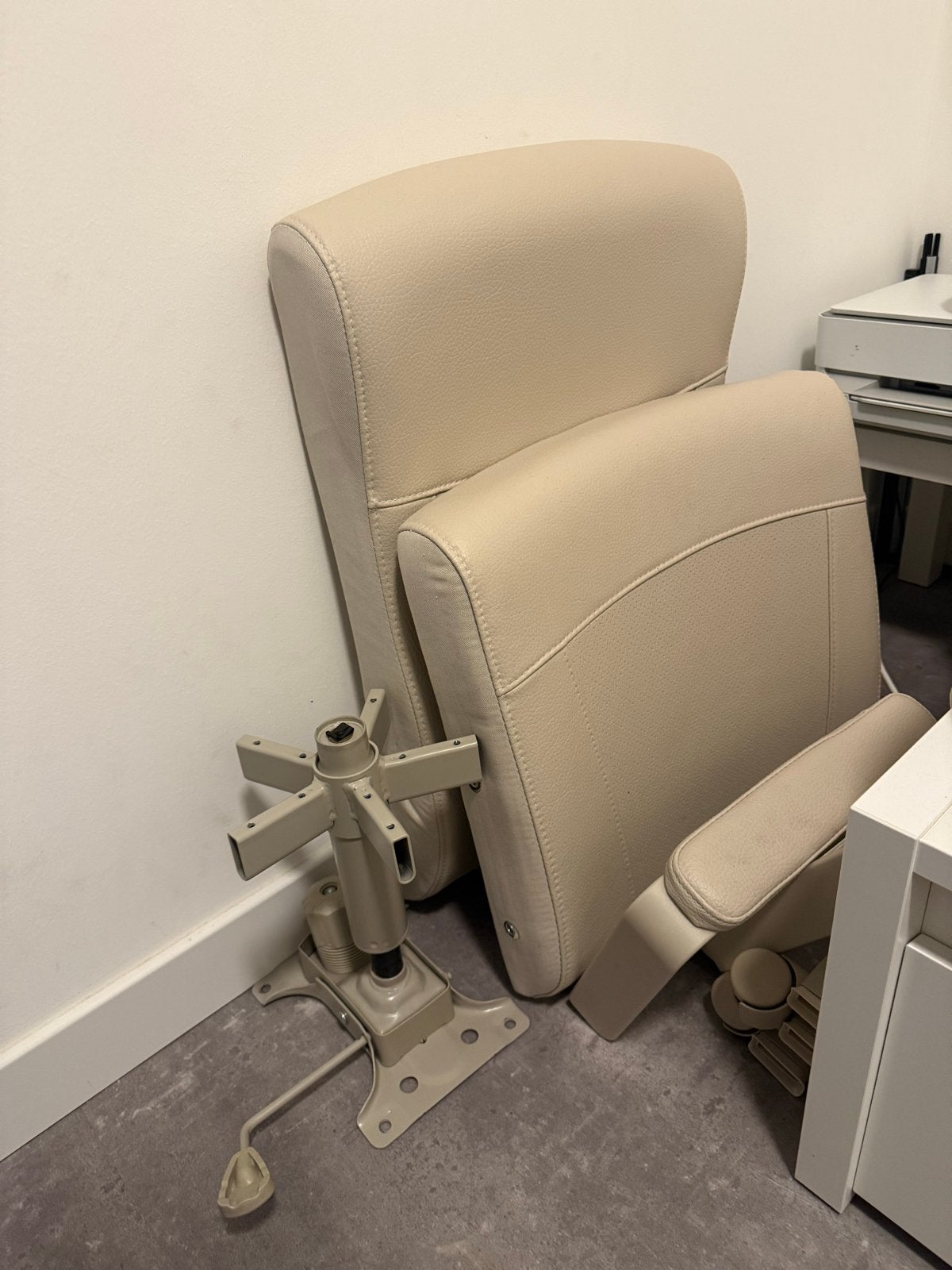 IKEA MILLBERGET bureaustoel - Murum beige, Huis en Inrichting, Bureaustoelen, Ophalen, Gebruikt, Beige, Bureaustoel