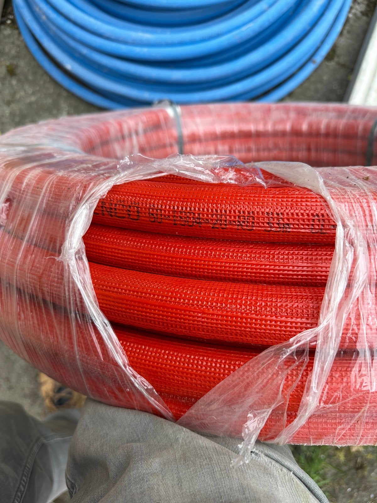 Nieuwe Henco buis / leiding met isolatie (rood) 20mm, Ophalen, Overige materialen, 6 meter of meer, Overige typen